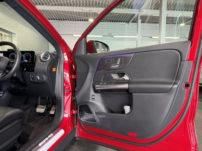 2025 Mercedes-BENZ GLA AMG 缩略图 14