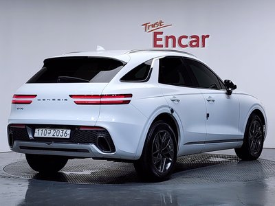 2021 Genesis GV70 photo 3