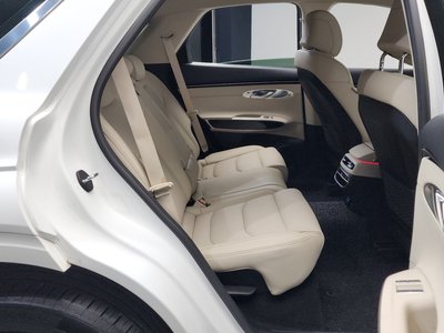 صورة مصغرة 17 لـ 2021 Genesis GV70
