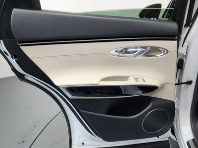 صورة مصغرة 15 لـ 2021 Genesis GV70