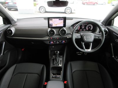 2025 AUDI Q2 照片 9
