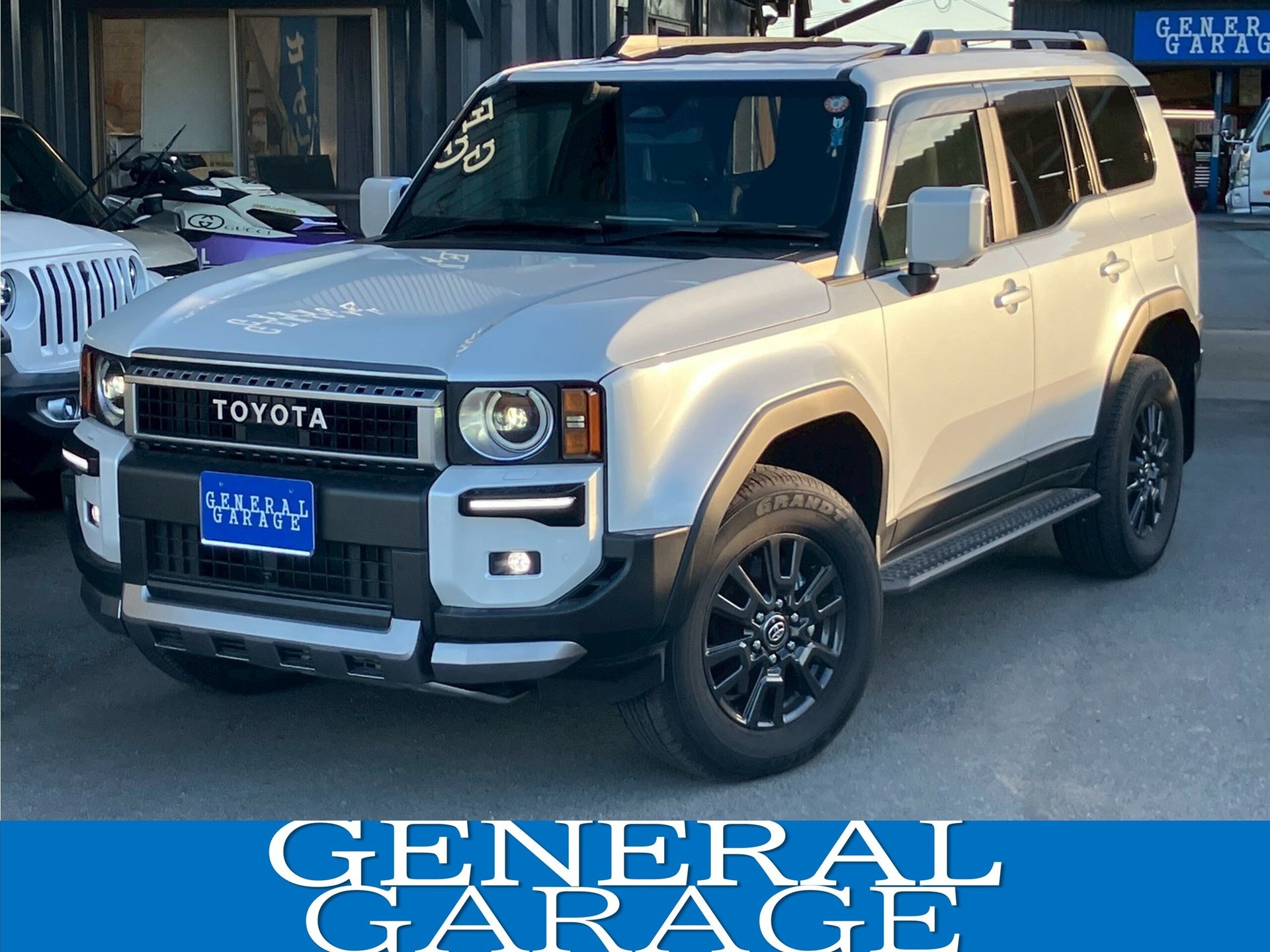 TOYOTA LAND CRUISER 250 - View 1