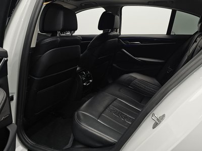 2021 BMW 5 SERIES — миниатюра 17