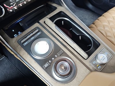 GENESIS GV80 - 9