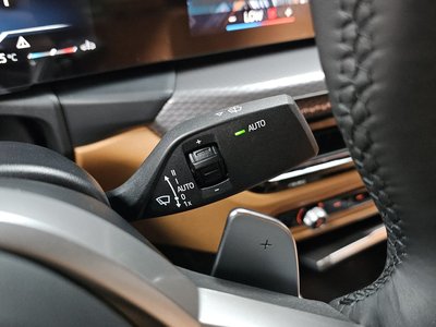 2025 BMW 3 SERIES 缩略图 26