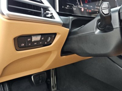 2025 BMW 3 SERIES 缩略图 25