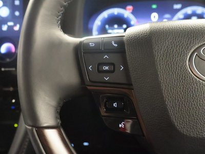 صورة 21 لـ 2025 Toyota ALPHARD