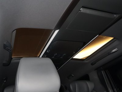 صورة 11 لـ 2025 Toyota ALPHARD