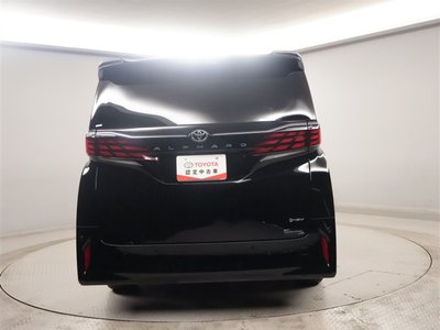 صورة 4 لـ 2025 Toyota ALPHARD
