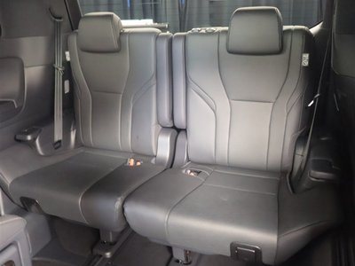 صورة 28 لـ 2025 Toyota ALPHARD