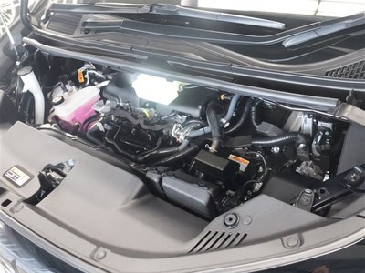 صورة 31 لـ 2025 Toyota ALPHARD