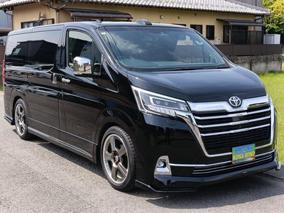 TOYOTA GRAND ACE - 3