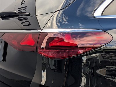 MERCEDES-BENZ E-CLASS WAGON - 10