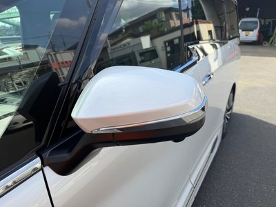 TOYOTA ALPHARD - 10