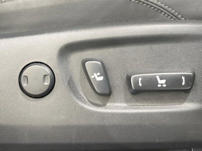 صورة مصغرة 33 لـ 2023 Toyota LAND CRUISER PRADO
