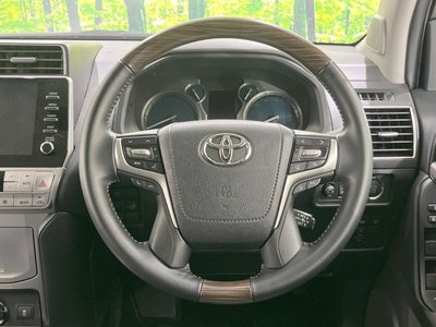 صورة مصغرة 11 لـ 2023 Toyota LAND CRUISER PRADO