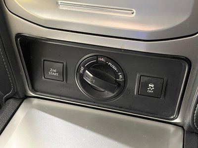 صورة مصغرة 51 لـ 2023 Toyota LAND CRUISER PRADO