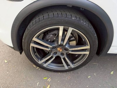 PORSCHE CAYENNE - 10