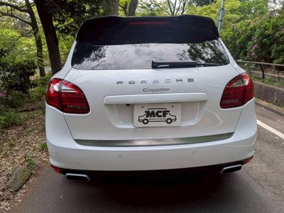 PORSCHE CAYENNE - 4