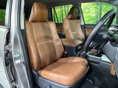 TOYOTA LAND CRUISER PRADO - 8