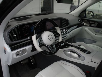 صورة مصغرة 11 لـ 2024 Mercedes-BENZ GLS MAYBACH