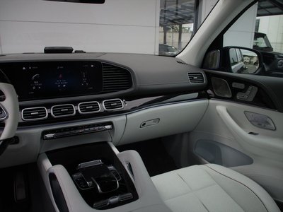 صورة مصغرة 65 لـ 2024 Mercedes-BENZ GLS MAYBACH