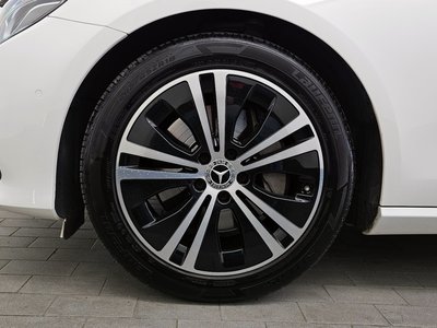 MERCEDES-BENZ E-CLASS - 6