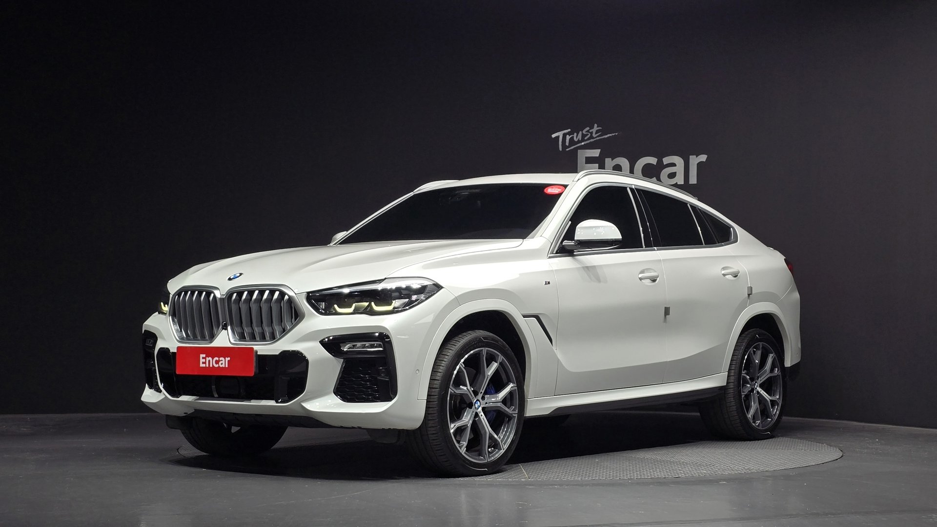 BMW X6 - View 1