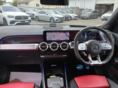 2022 Mercedes-BENZ GLB AMG 照片 2