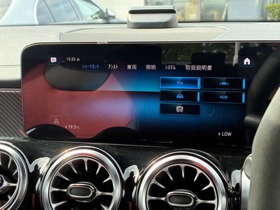 2022 Mercedes-BENZ GLB AMG 照片 3