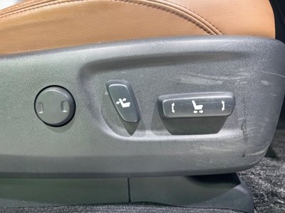 TOYOTA LAND CRUISER PRADO - 8