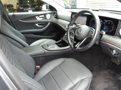 MERCEDES-BENZ E-CLASS - 4
