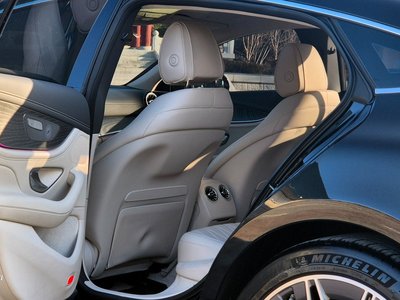 MERCEDES-BENZ GT AMG - 10