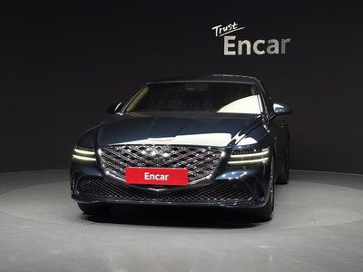 GENESIS G80 (RG3) - 2