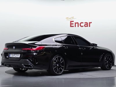 2023 BMW 8 SERIES 照片 2