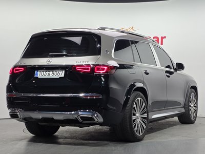 MERCEDES-BENZ GLS - 4
