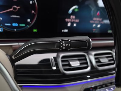 MERCEDES-BENZ GLS - 9