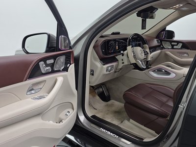 MERCEDES-BENZ GLS - 10