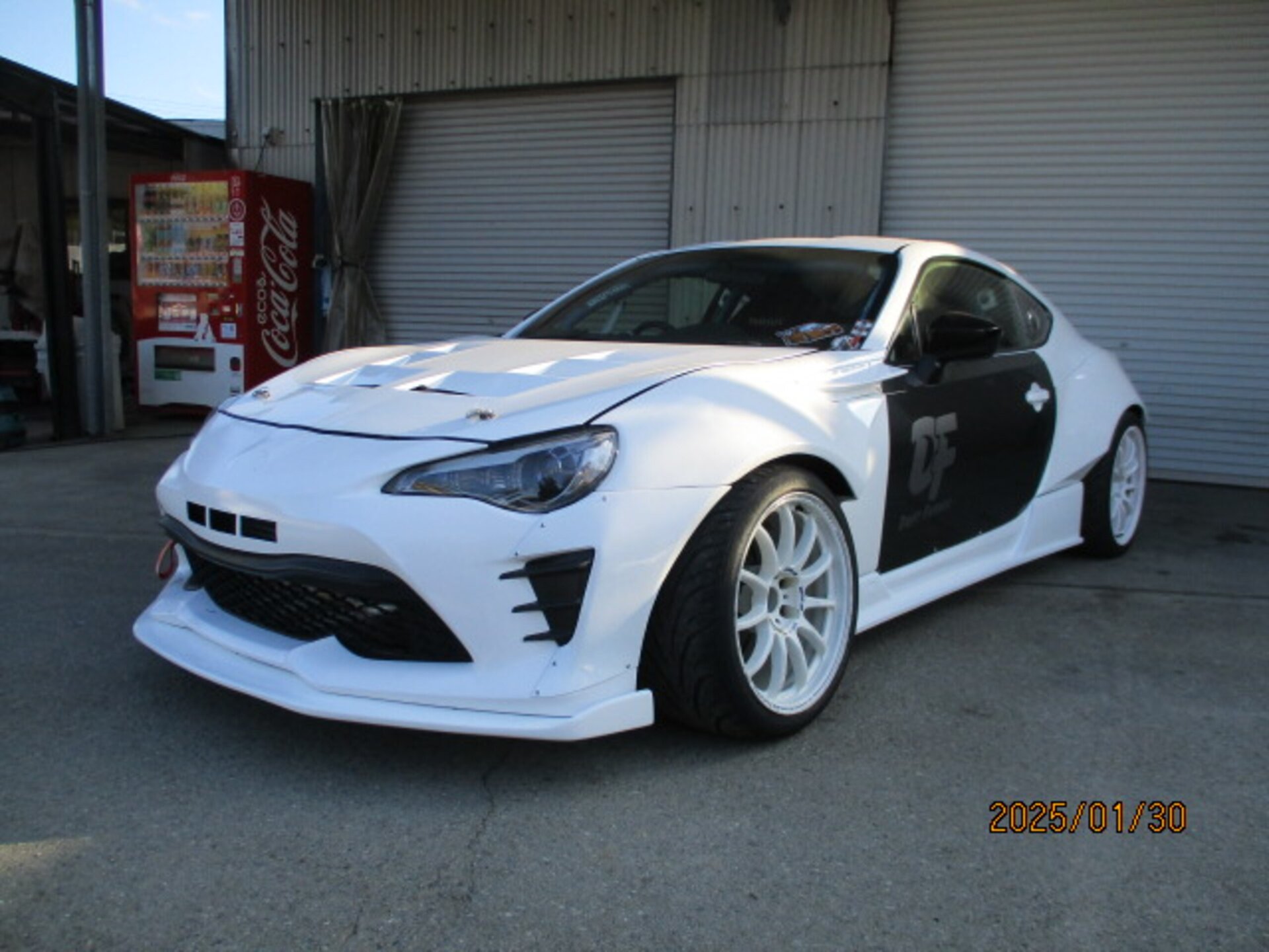 TOYOTA 86 - View 1
