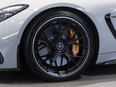 2025 Mercedes-BENZ GT AMG photo 4