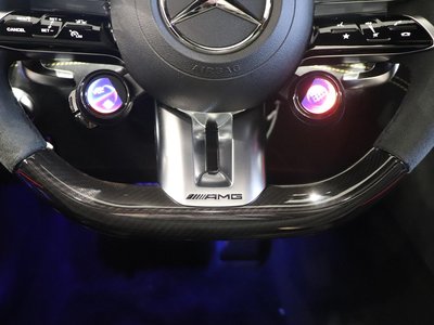 2025 Mercedes-BENZ GT AMG — миниатюра 39