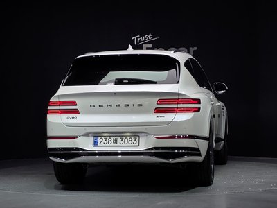صورة 3 لـ 2024 Genesis GV80