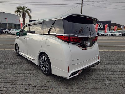 TOYOTA ALPHARD - 3