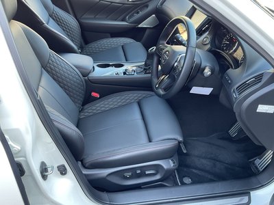 2021 Nissan SKYLINE 缩略图 14