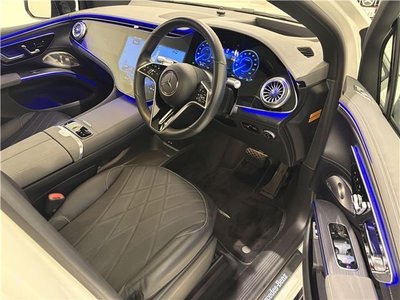 MERCEDES-BENZ EQS - 2