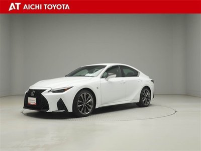 LEXUS IS - 1