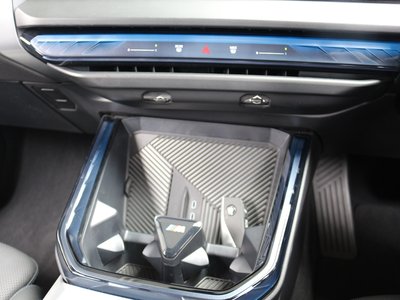 2025 BMW X3 — миниатюра 40