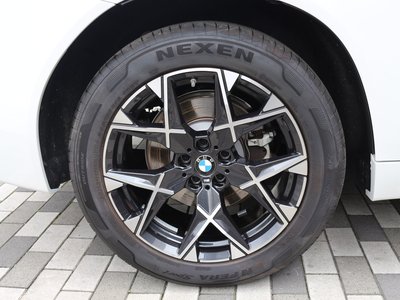 2025 BMW X3 — миниатюра 18