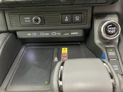 TOYOTA LAND CRUISER 250 - 7