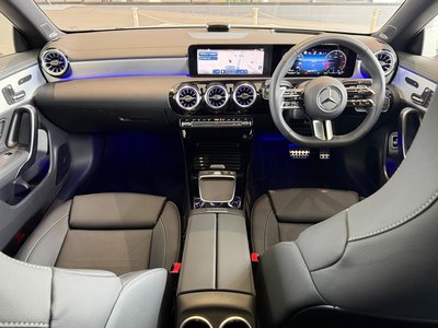 MERCEDES-BENZ CLA - 8